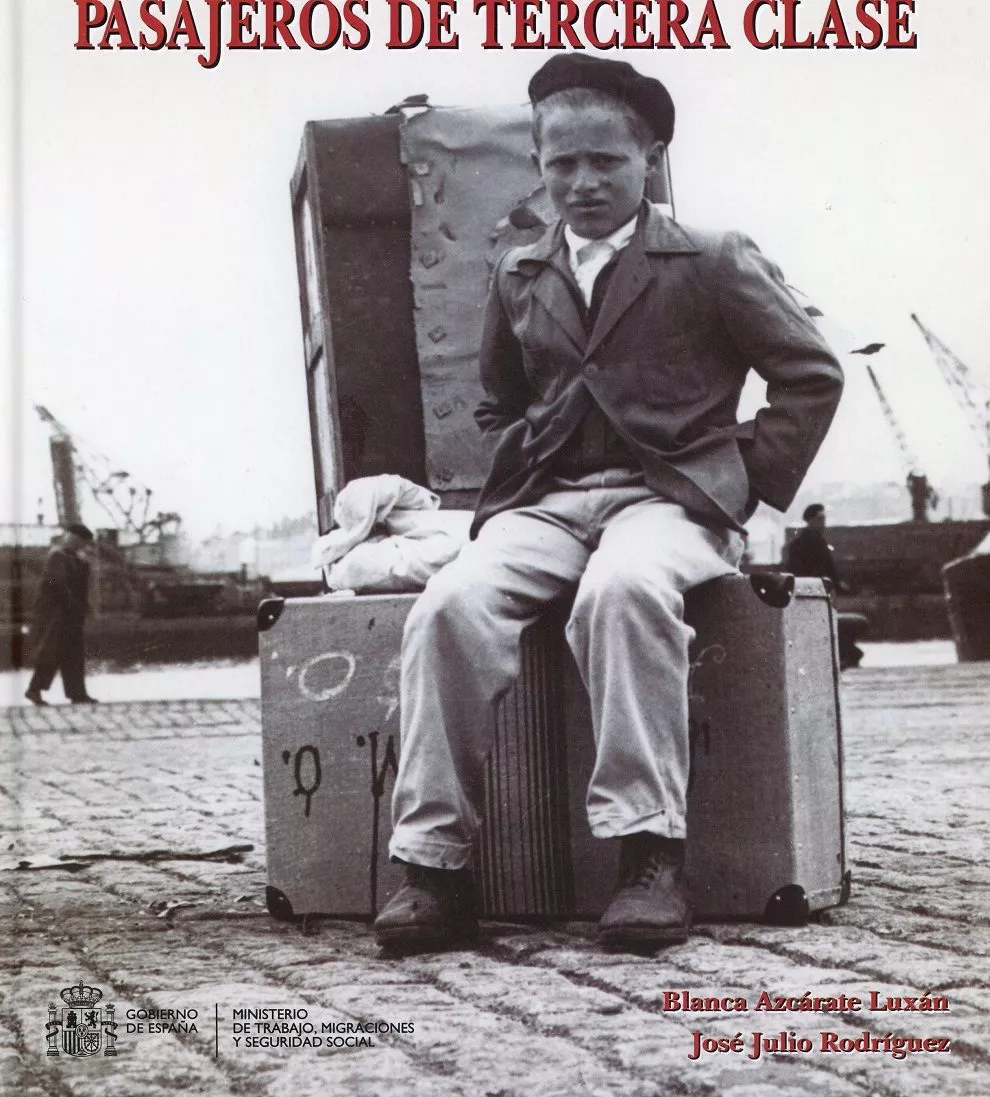 Portada del Libro Pasajeros De Tercera Clase de Blanca Azcarate Luxan - 9788484175490