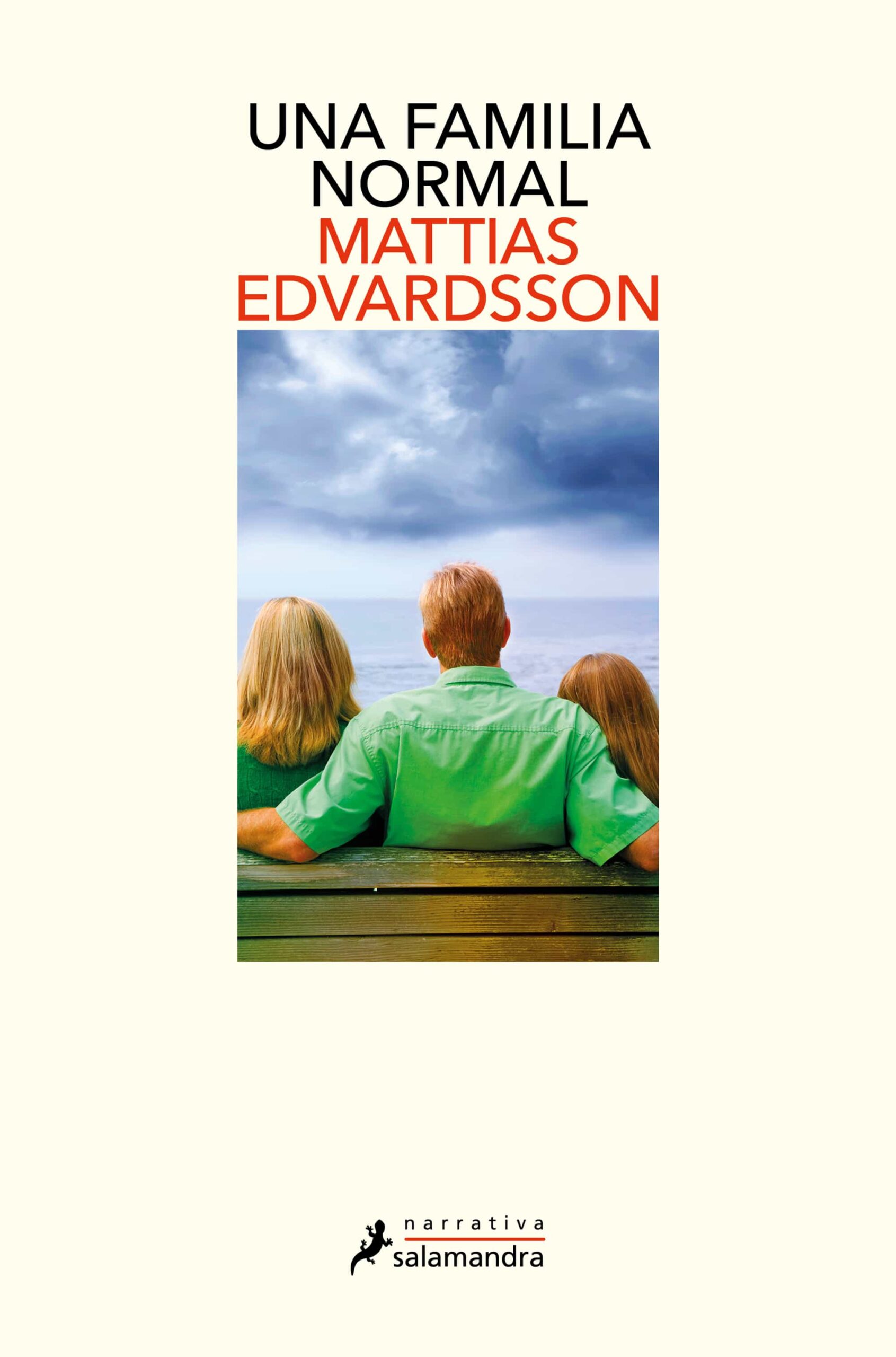 Portada del Libro Una Familia Normal de Mattias Edvardsson - 9788418107160